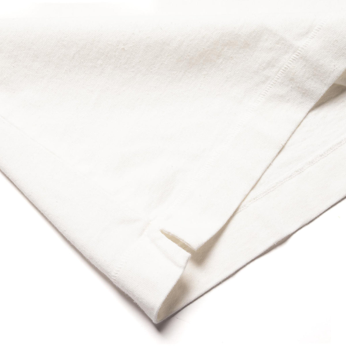 GIZAZIP01.01.4 Sturdy Boxy Fit Giza Cotton-Hemp Zip T-Shirt White